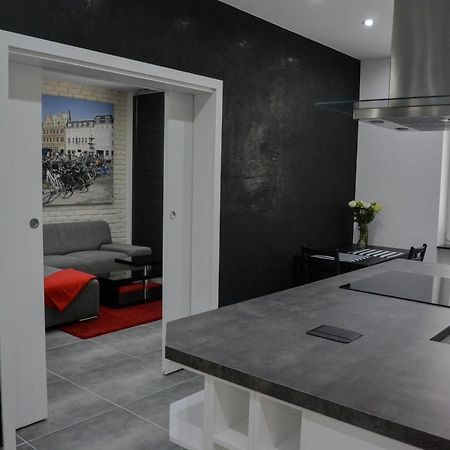 Rr Bus Station Apartment Bratysława Zewnętrze zdjęcie